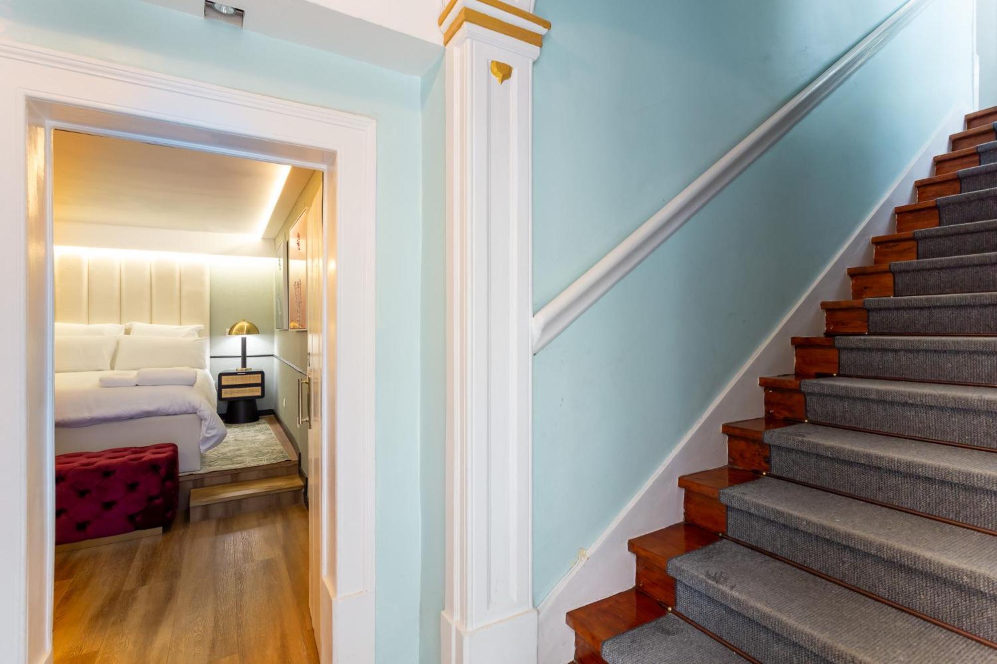 Camoes Lounge Apartment W/Courtyard Lisboa 外观 照片