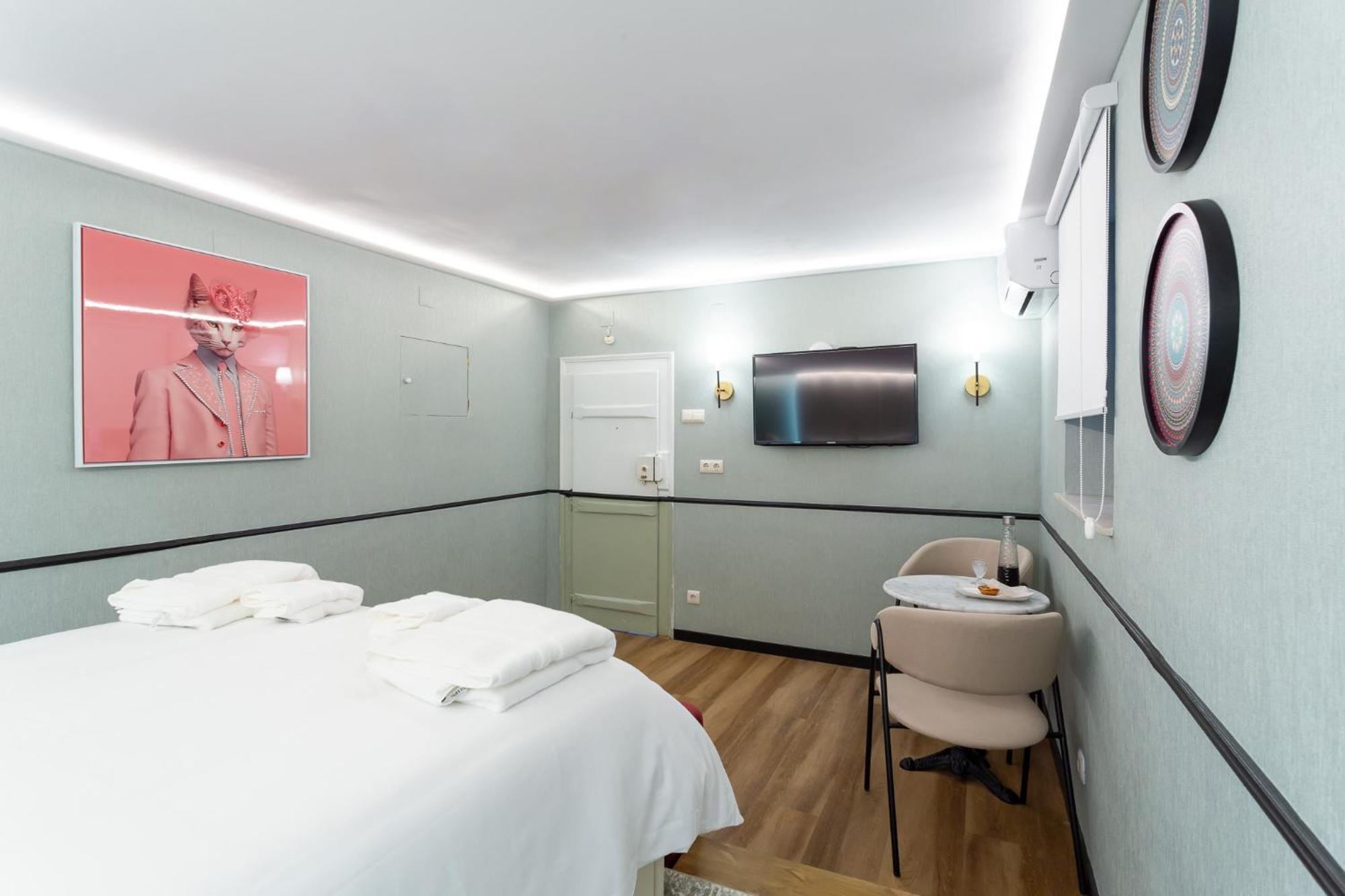 Camoes Lounge Apartment W/Courtyard Lisboa 外观 照片